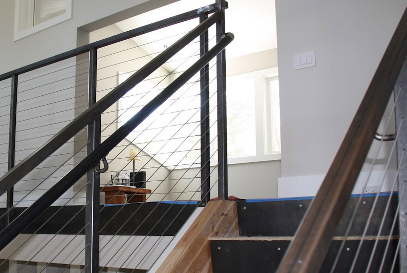 7 ways to utilize cable railings in interior designs