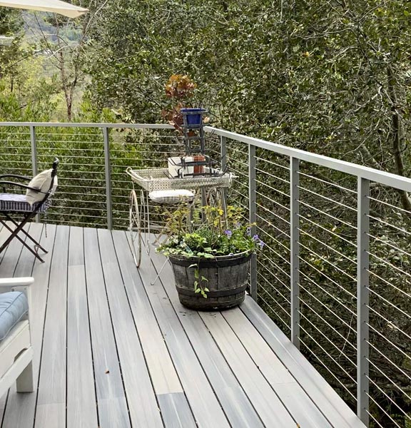our pros installed these cable railings on a deck in Melo Park